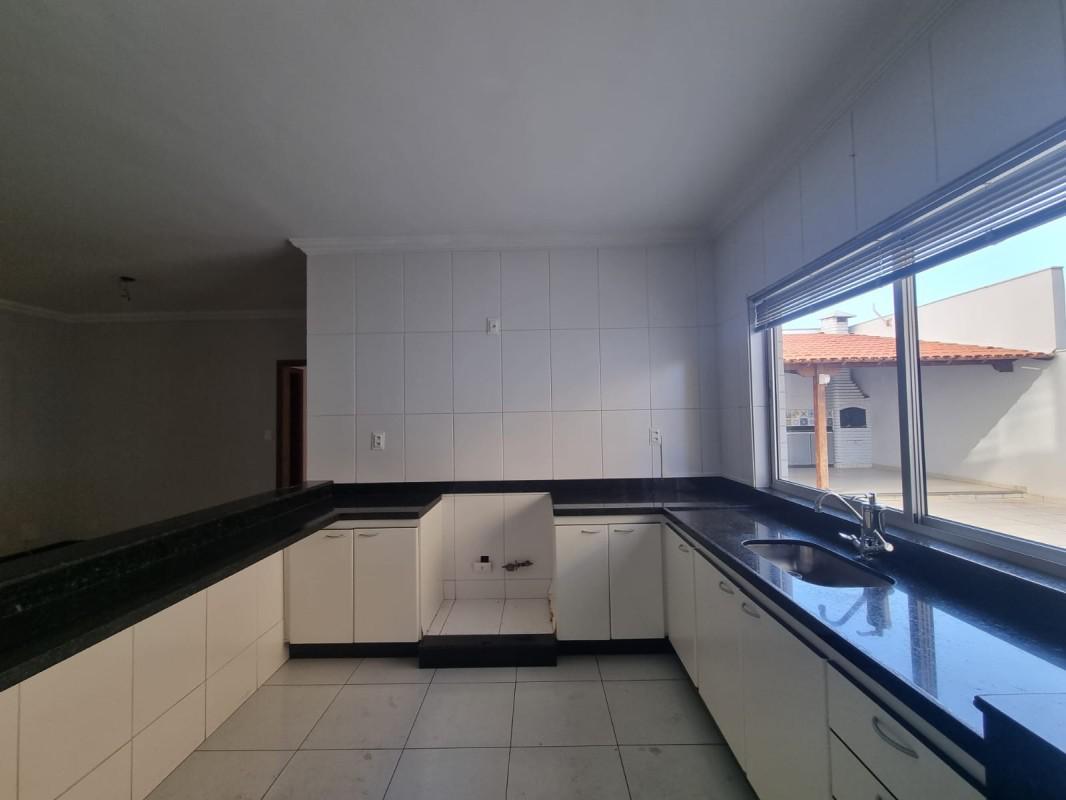 Apartamento, Jardim Riacho das Pedras, 3 Quartos, 2 Vagas, 1 Suíte