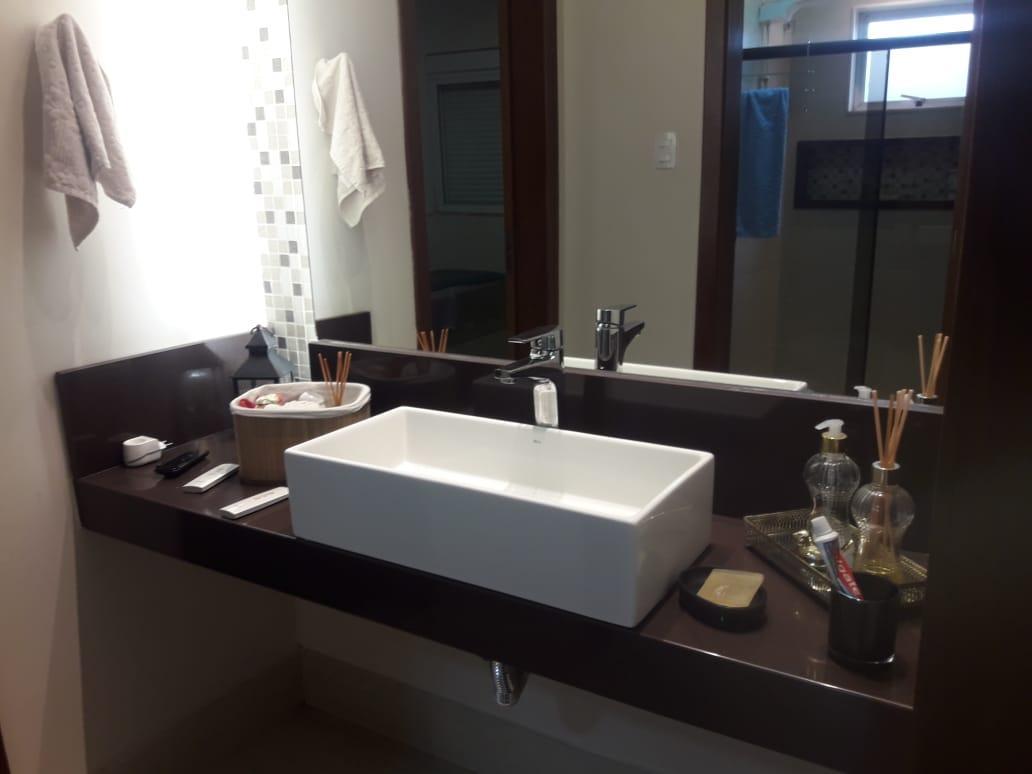 Casa em Condomínio, Ville Des Lacs, 4 Quartos, 3 Vagas, 2 Suítes