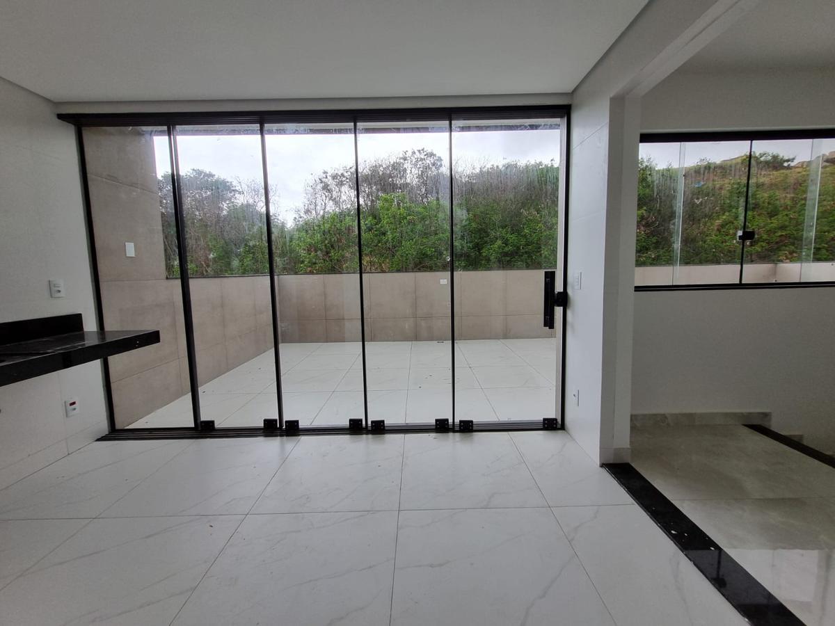 Cobertura, Amazonas, 3 Quartos, 2 Vagas, 1 Suíte