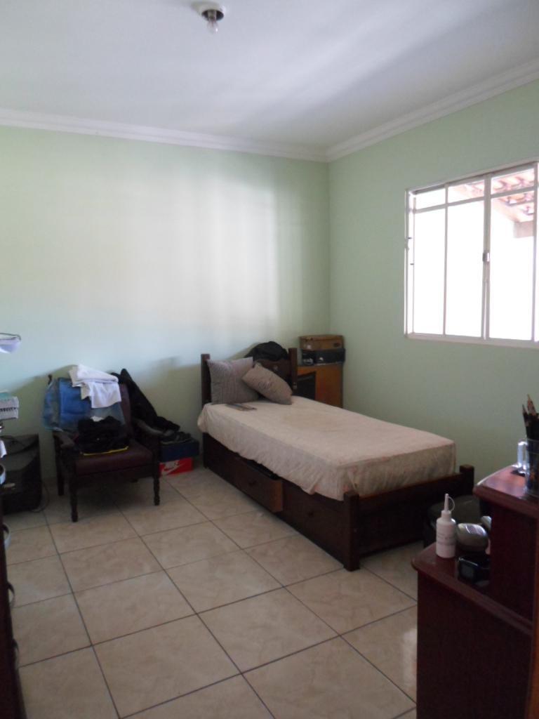 Casa, Coqueiros, 7 Quartos, 3 Vagas, 1 Suíte