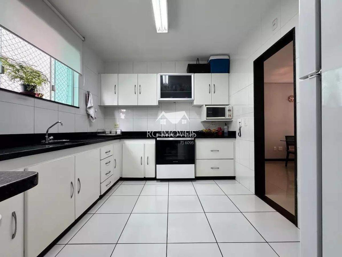 Apartamento, Barreiro, 3 Quartos, 2 Vagas, 1 Suíte