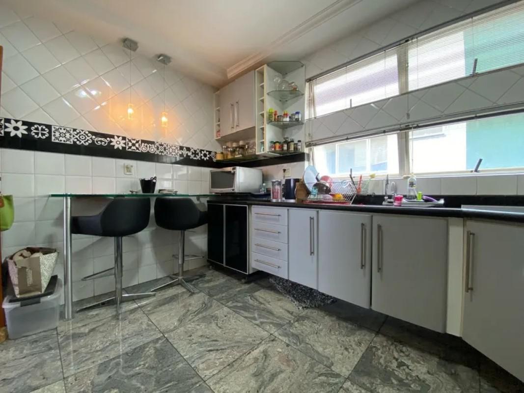 Cobertura, Santa Rosa, 4 Quartos, 2 Vagas, 2 Suítes