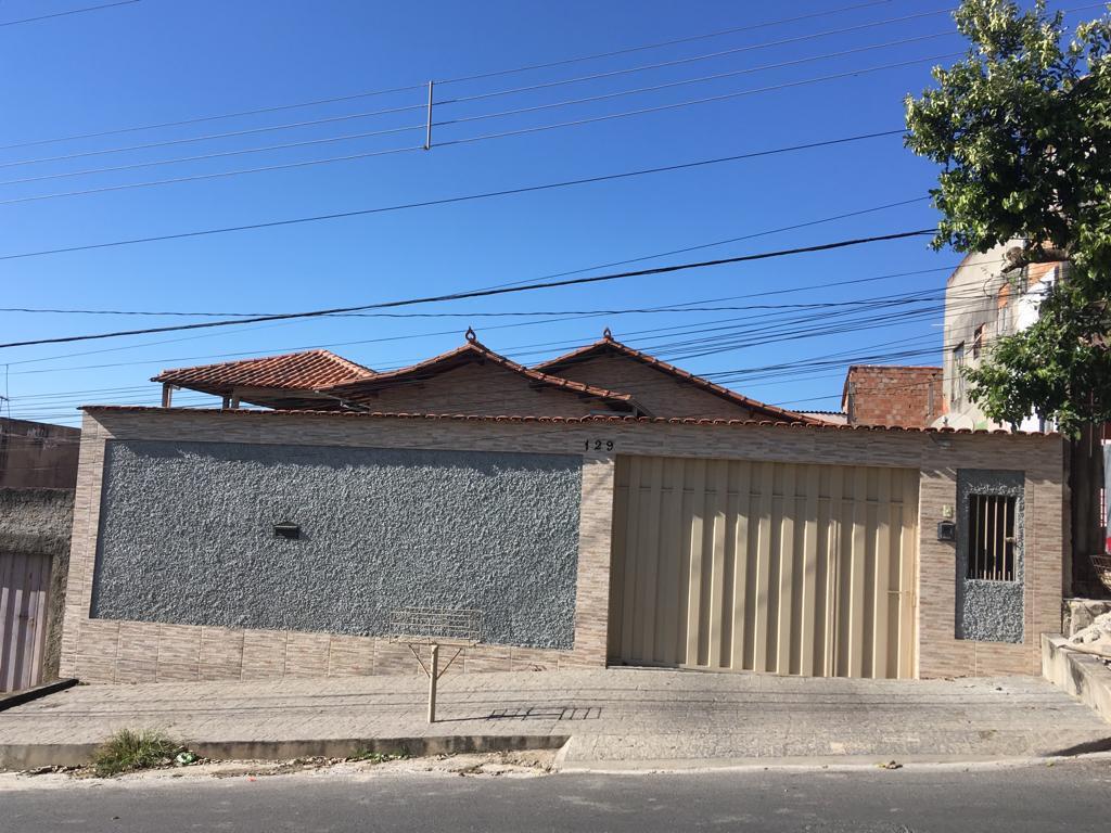 Casa, Vale das Amendoeiras, 2 Quartos, 4 Vagas, 1 Suíte