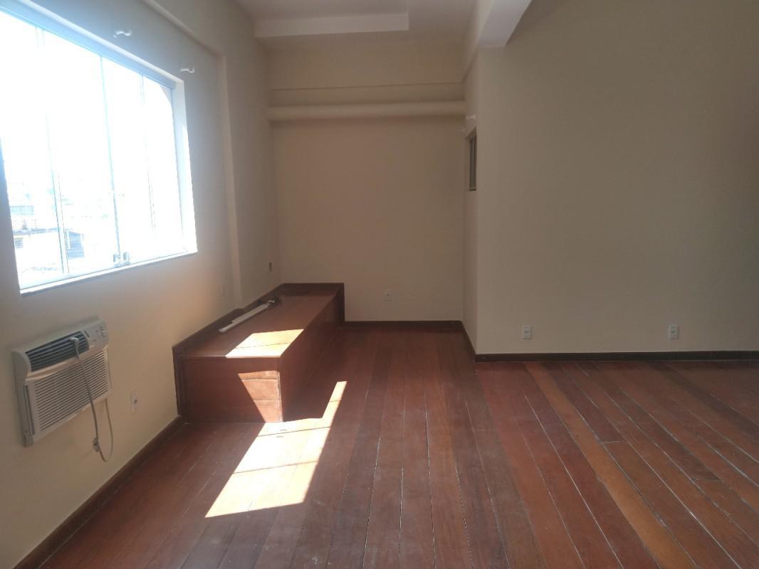 Sala, Nova Suíssa, 0 Quarto, 0 Vaga