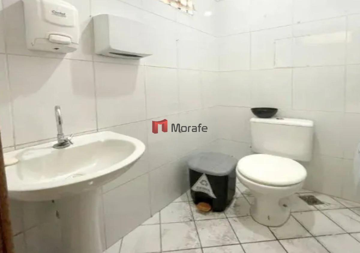 Galpão, São Francisco, 0 Quarto, 4 Vagas