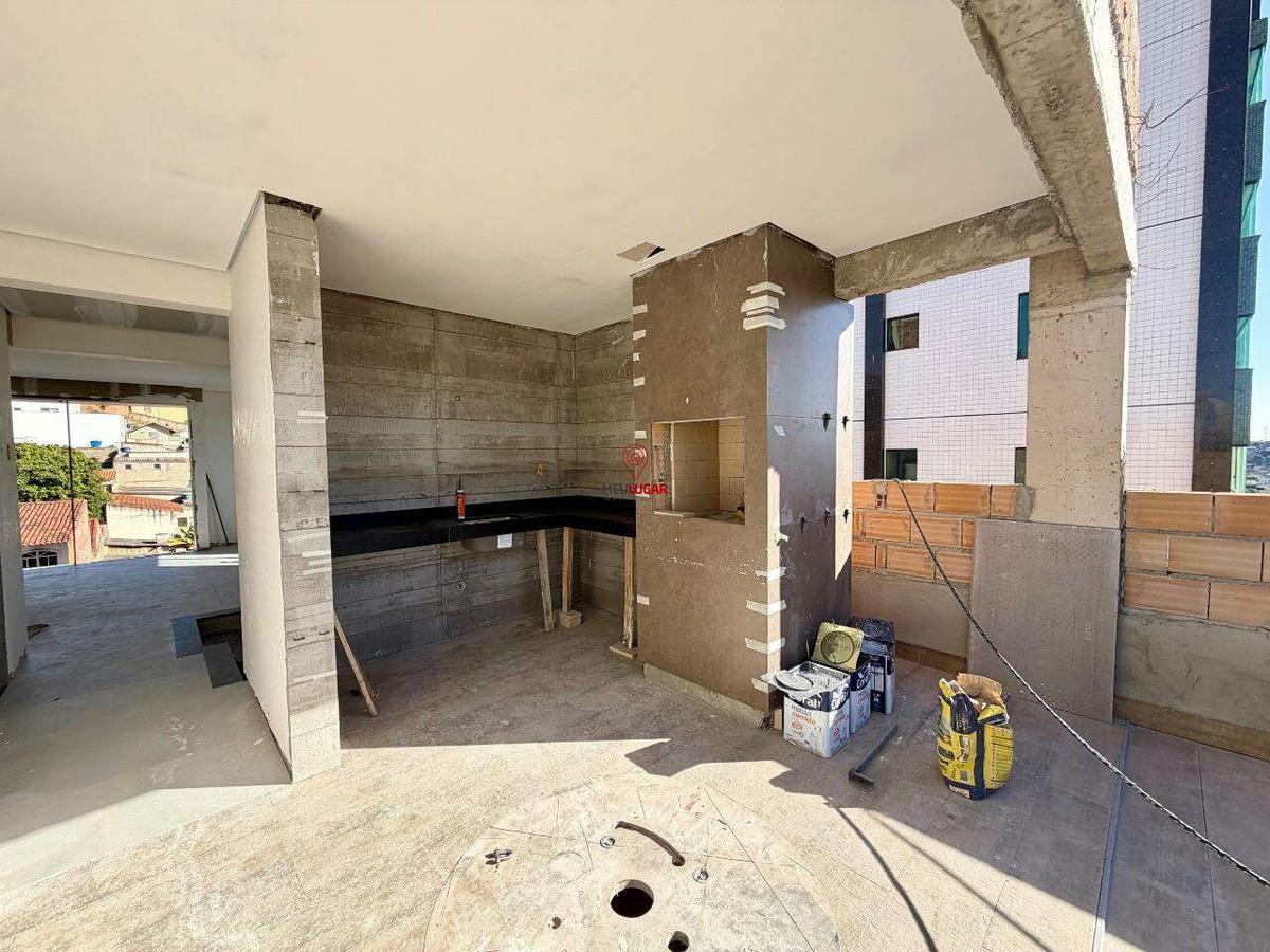 Cobertura, Barreiro, 3 Quartos, 3 Vagas, 1 Suíte