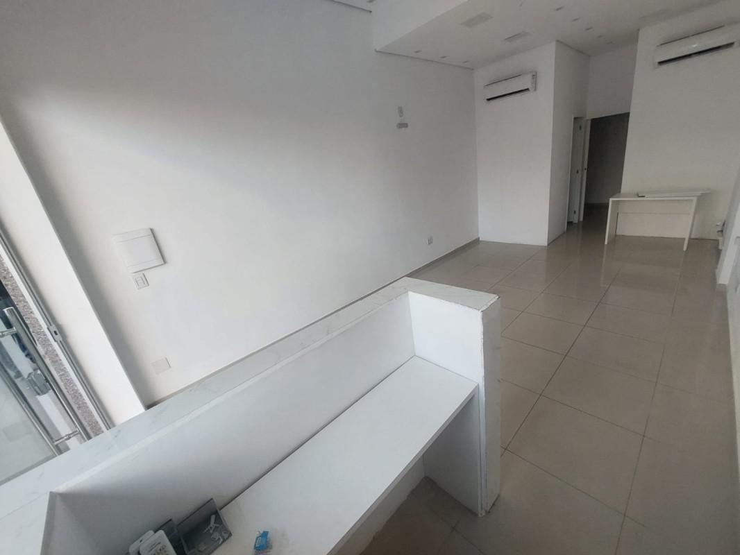 Andar, Castelo, 0 Quarto, 0 Vaga