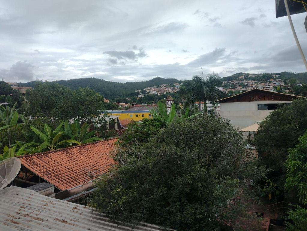Casa, Siderúrgica, 3 Quartos, 1 Vaga, 1 Suíte