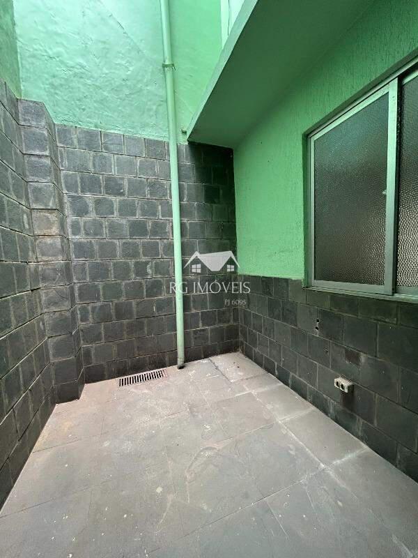 Casa, Teixeira Dias, 3 Quartos, 2 Vagas, 1 Suíte
