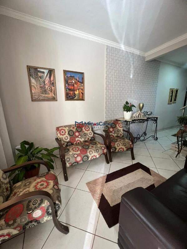 Casa, Ana Moura, 3 Quartos, 2 Vagas, 1 Suíte