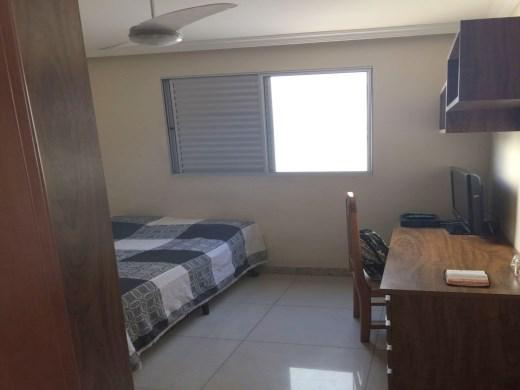 Apartamento, Planalto, 3 Quartos, 2 Vagas, 1 Suíte
