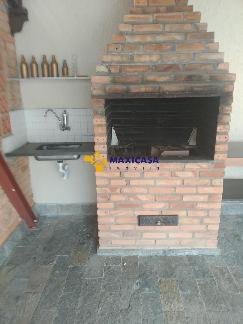 Casa, Santa Amélia, 3 Quartos, 5 Vagas