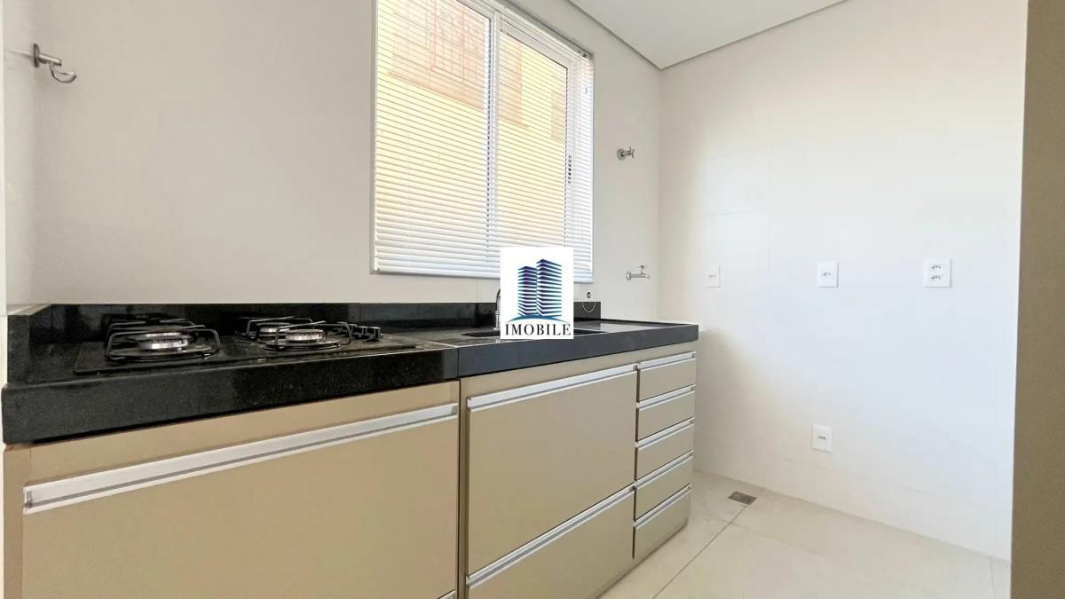 Apartamento, Sagrada Família, 1 Quarto, 1 Vaga