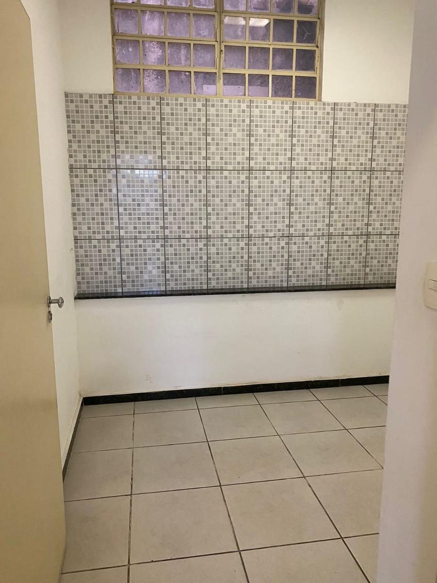 Prédio, Carlos Prates, 0 Quarto, 0 Vaga