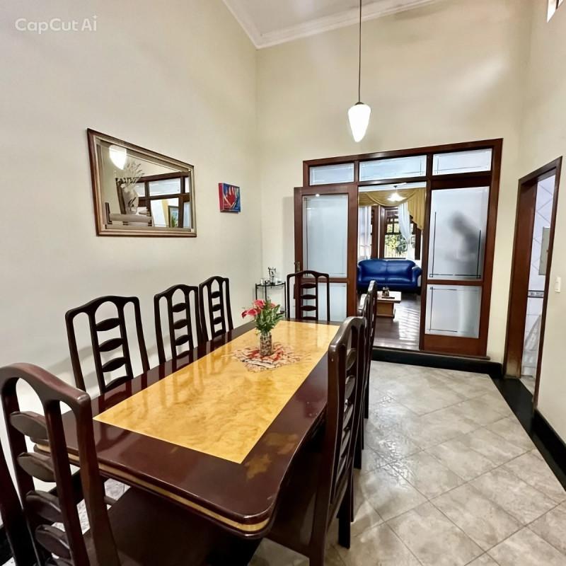 Casa, Castelo, 3 Quartos, 2 Vagas, 1 Suíte