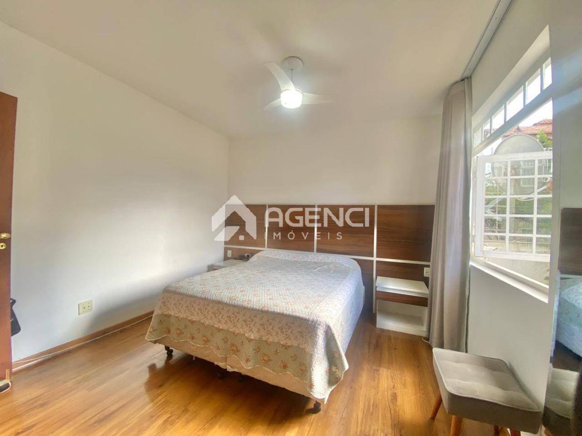 Casa, Serrano, 4 Quartos, 0 Vaga, 1 Suíte