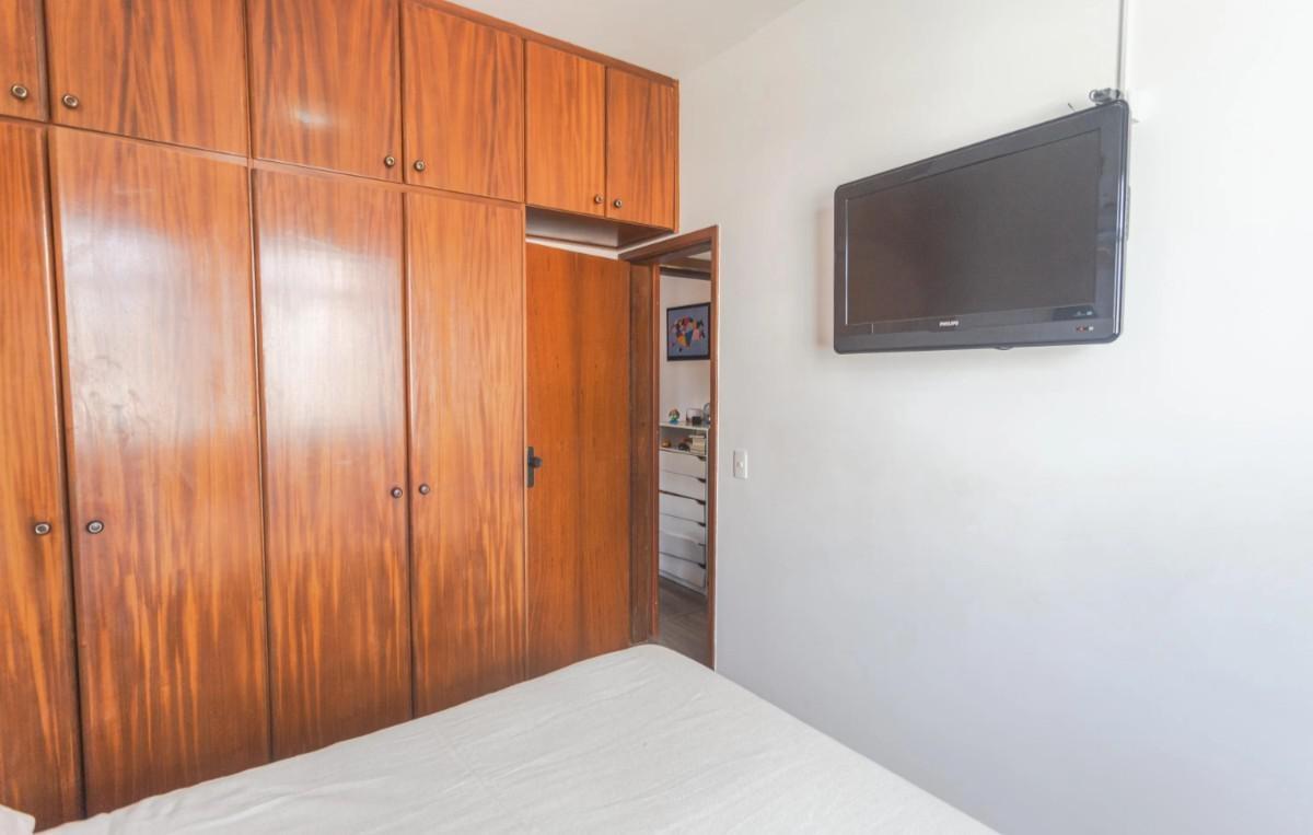 Apartamento, Sagrada Família, 2 Quartos, 2 Vagas