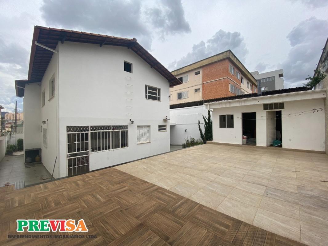 Casa, Sagrada Família, 4 Quartos, 6 Vagas, 1 Suíte