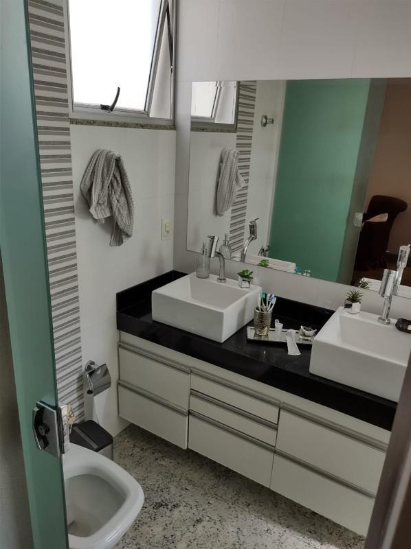 Casa, Alto dos Pinheiros, 3 Quartos, 4 Vagas, 1 Suíte