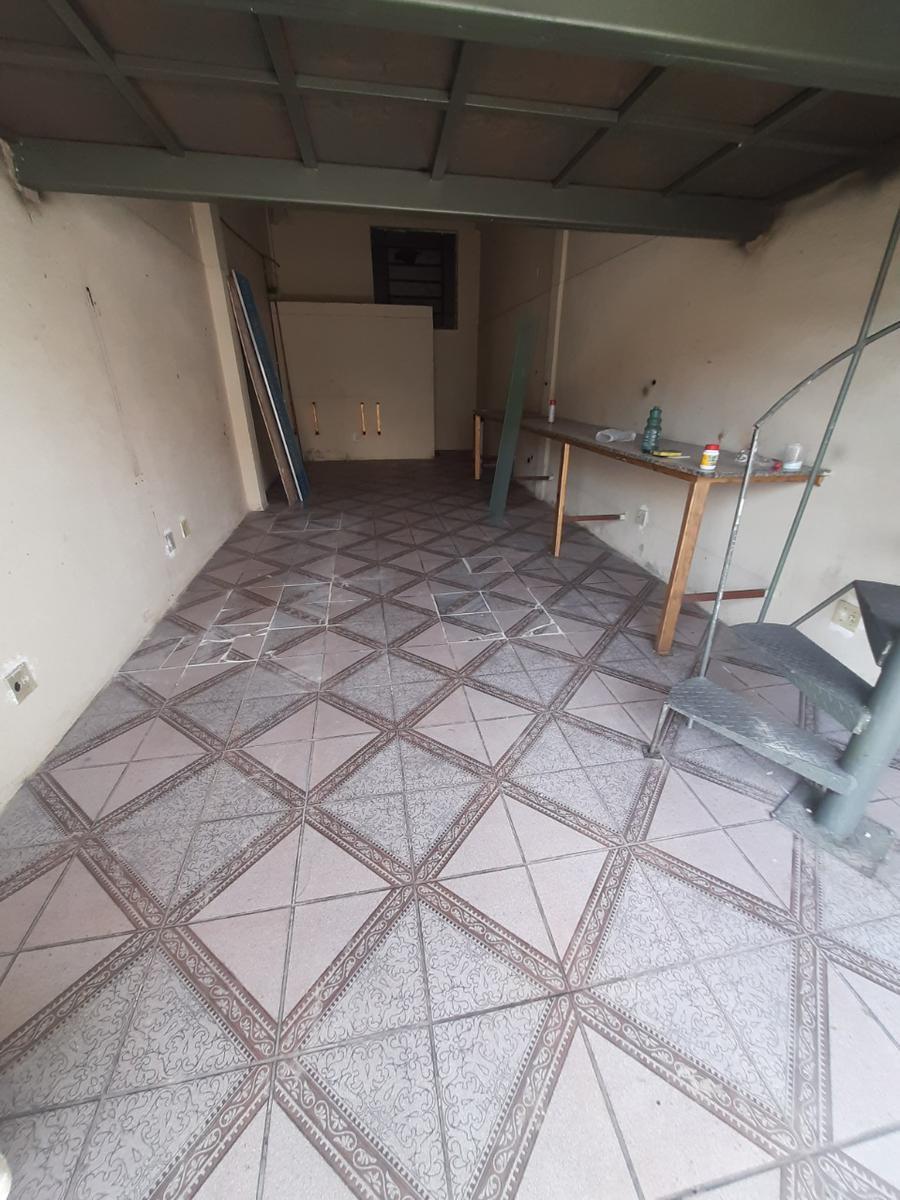 Andar, Caiçaras, 0 Quarto, 0 Vaga