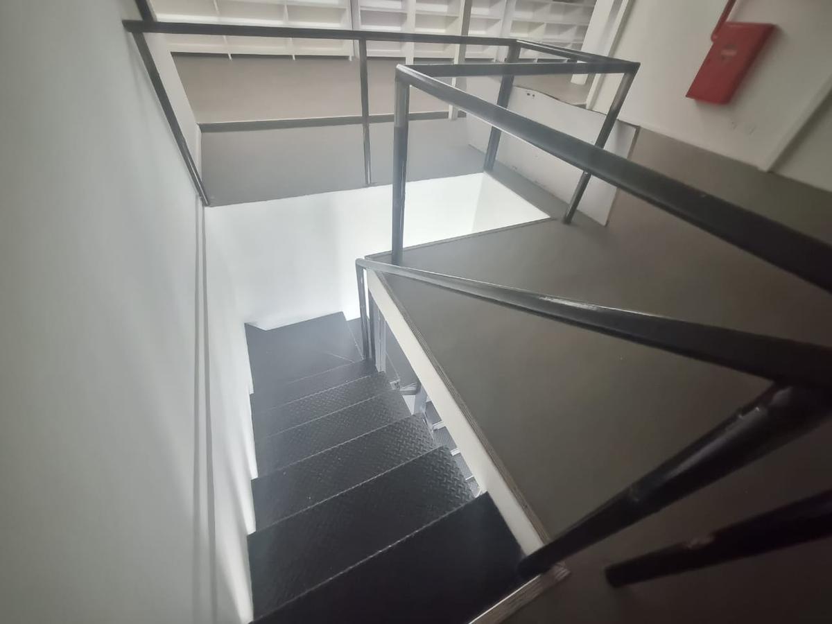 Andar, Santa Efigênia, 0 Quarto, 3 Vagas