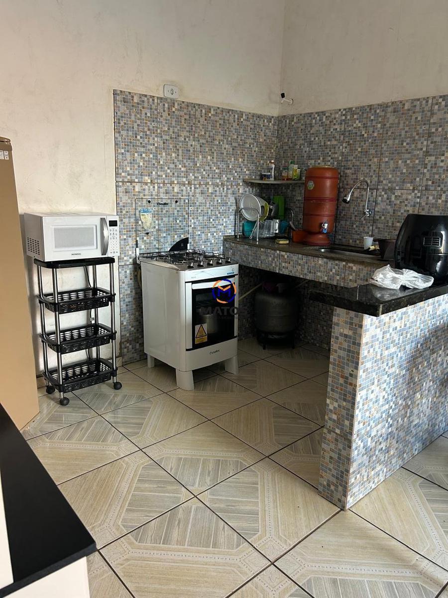 Casa, Conjunto Cristina (são Benedito), 2 Quartos, 0 Vaga, 1 Suíte