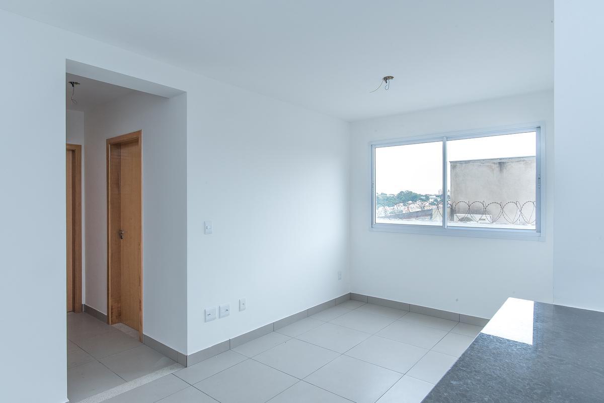 Apartamento, Heliópolis, 2 Quartos, 2 Vagas, 1 Suíte