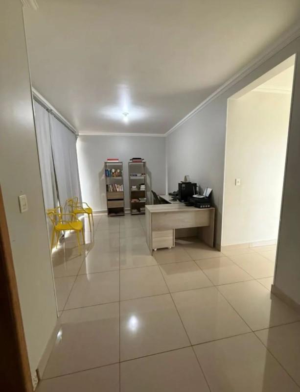 Casa, Jardim das Flores, 3 Quartos, 4 Vagas, 1 Suíte