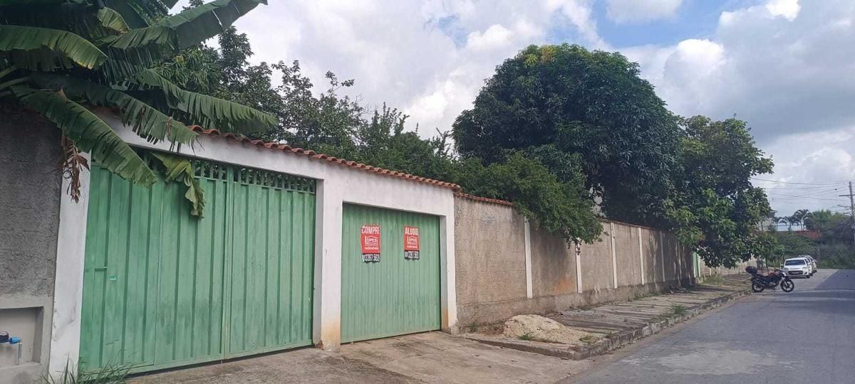 Lote, Betim Industrial, 4 Quartos, 8 Vagas, 1 Suíte
