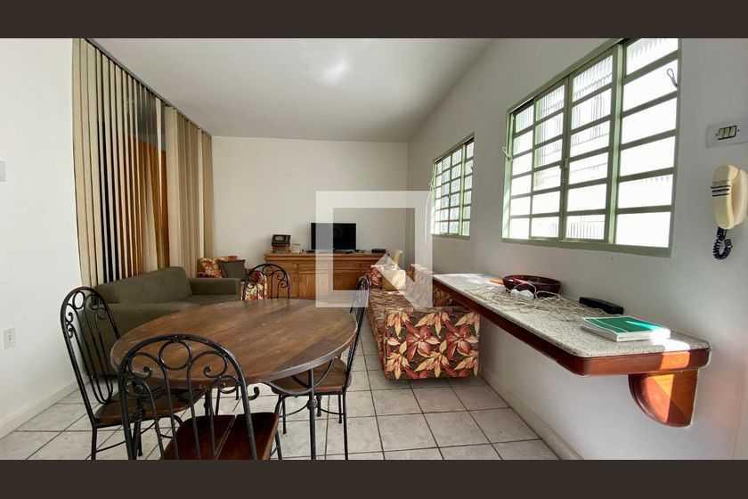 Apartamento, Grajaú, 3 Quartos, 4 Vagas, 1 Suíte