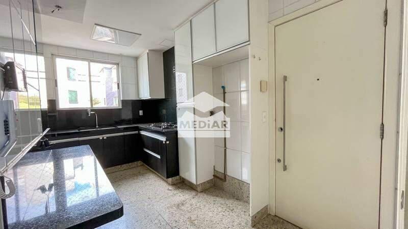 Cobertura, Buritis, 4 Quartos, 3 Vagas, 1 Suíte