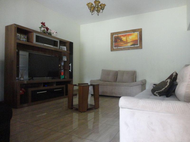 Casa, Novo Glória, 4 Quartos, 3 Vagas, 1 Suíte