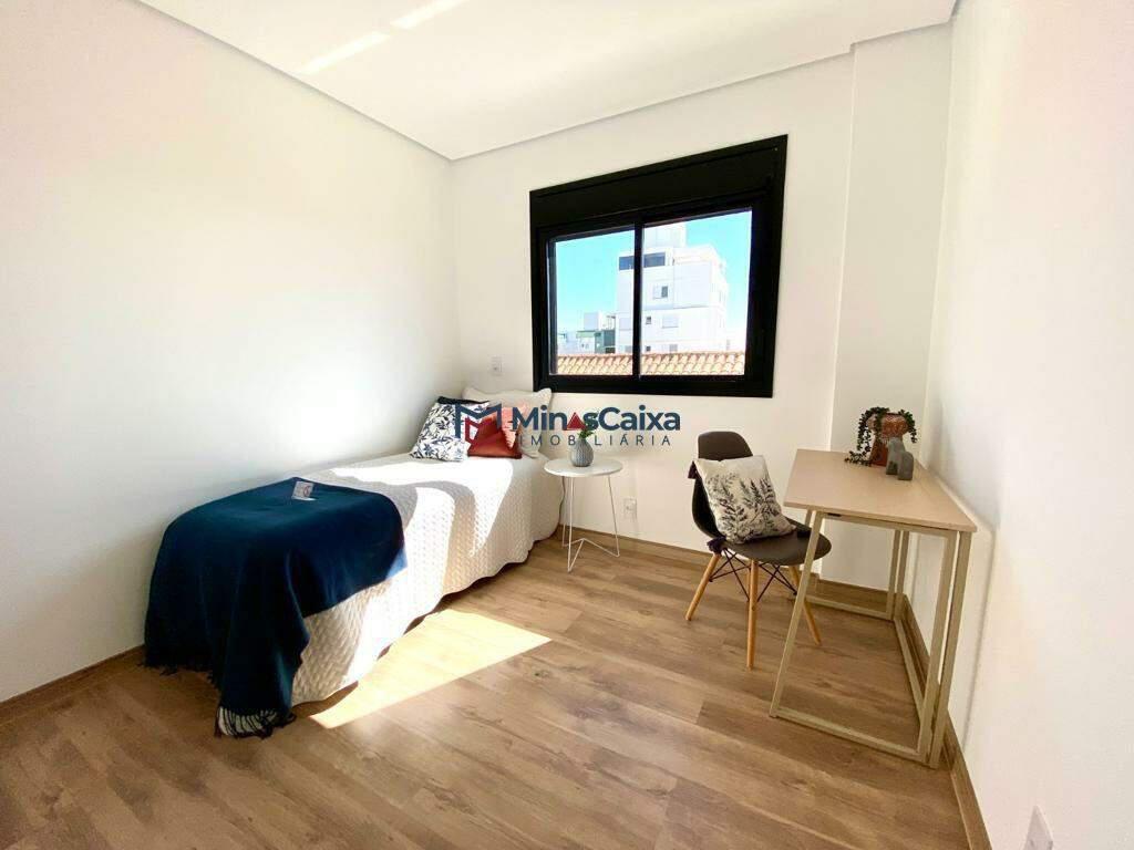 Cobertura, Santa Rosa, 3 Quartos, 2 Vagas, 1 Suíte