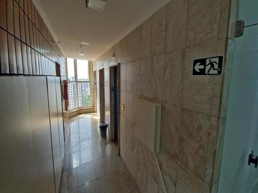 Sala, Funcionários, 0 Quarto, 1 Vaga