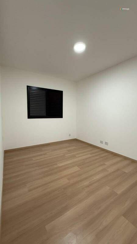 Casa, Novo Centro, 3 Quartos, 0 Vaga, 1 Suíte