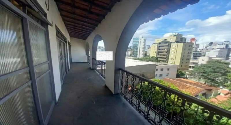 Casa, Cidade Nova, 5 Quartos, 3 Vagas, 1 Suíte