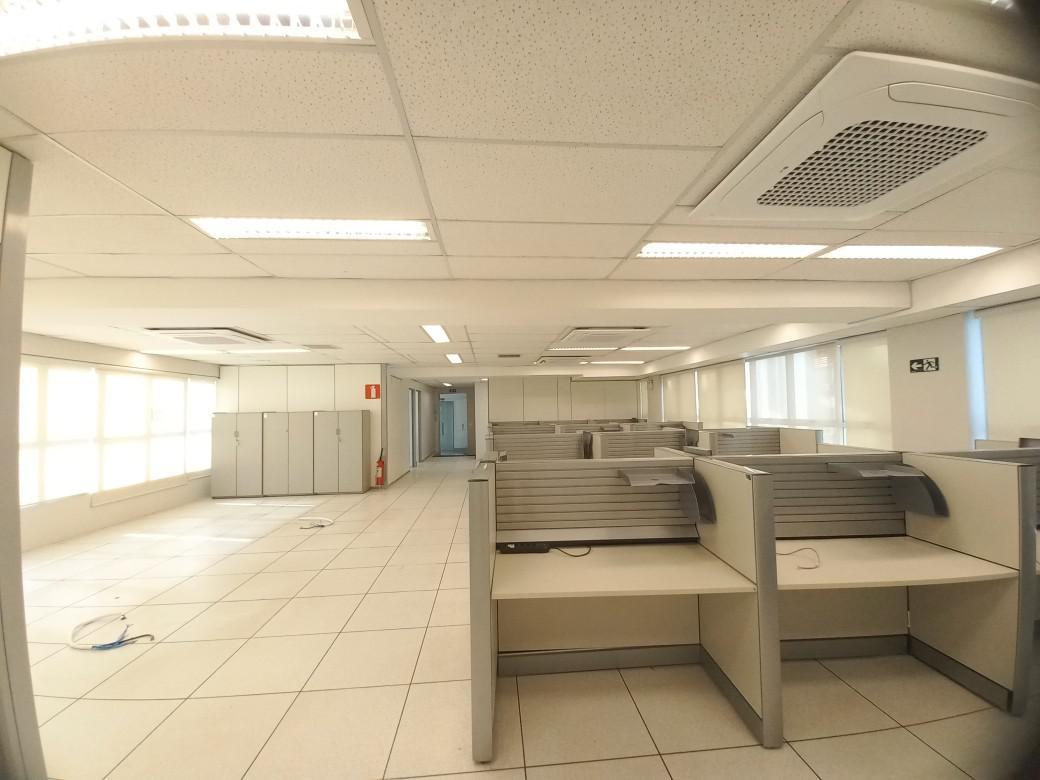 Sala, Savassi, 0 Quarto, 2 Vagas