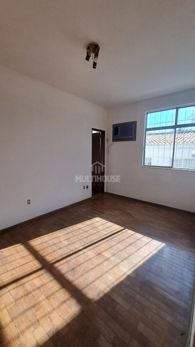 Casa, Itapoã, 2 Quartos, 6 Vagas, 1 Suíte