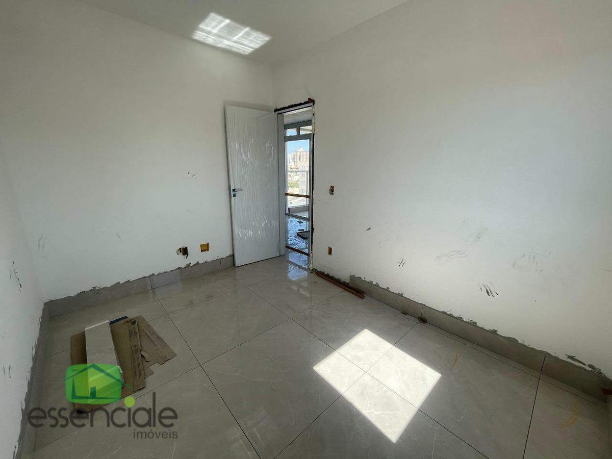 Apartamento, Centro, 2 Quartos, 2 Vagas, 1 Suíte