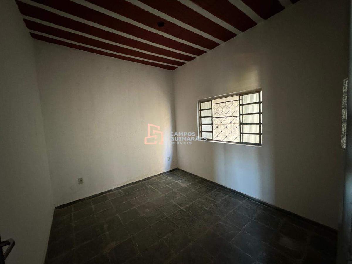 Casa, Vista Alegre, 2 Quartos, 1 Vaga