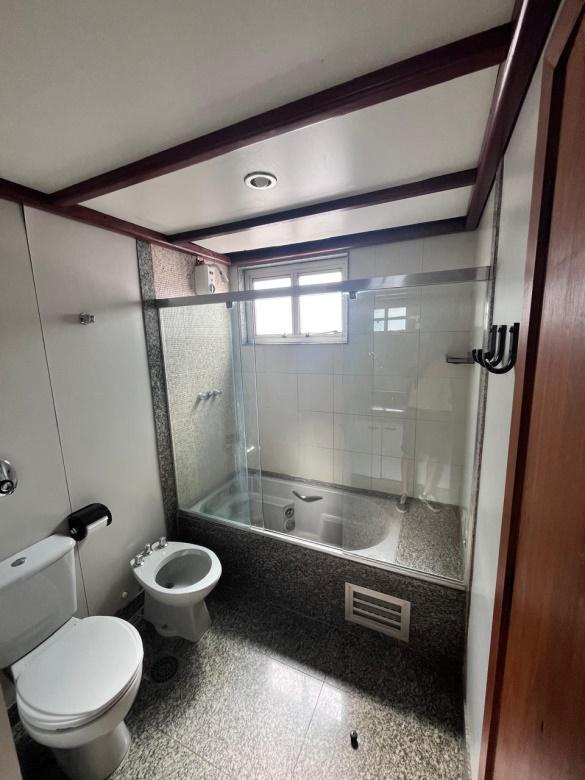 Apartamento, Funcionários, 4 Quartos, 2 Vagas, 1 Suíte