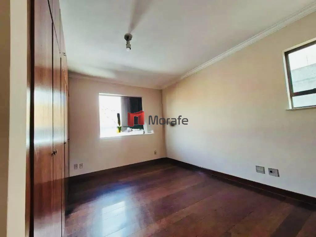 Casa, Itapoã, 5 Quartos, 2 Vagas, 1 Suíte