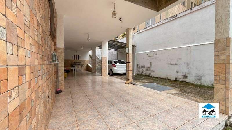 Casa, Buritis, 5 Quartos, 4 Vagas, 1 Suíte