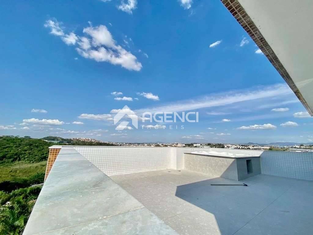 Apartamento, Cabral, 5 Quartos, 0 Vaga, 2 Suítes