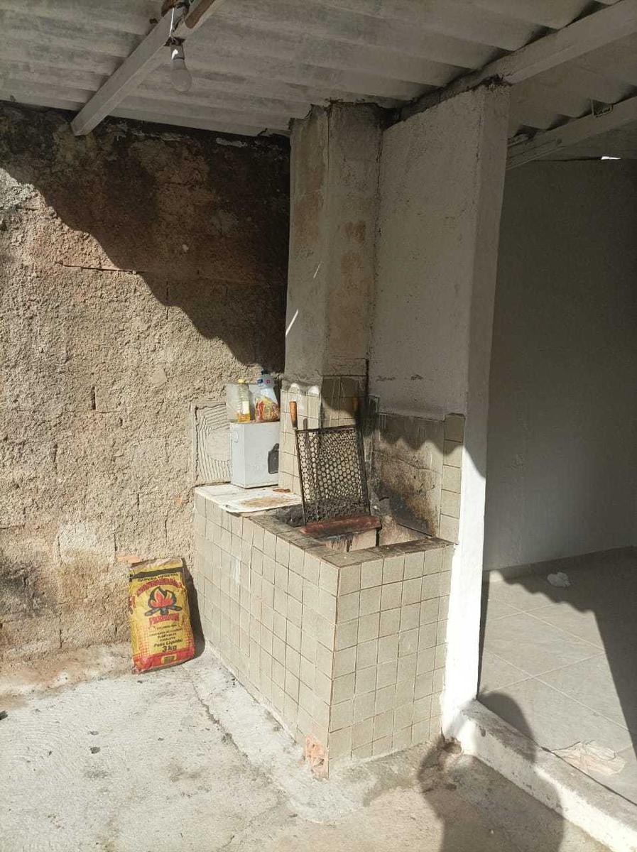 Casa, São Cosme de Baixo (são Benedito), 2 Quartos, 1 Vaga