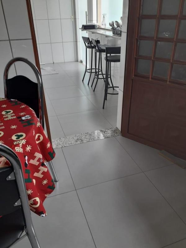 Casa, Niterói, 4 Quartos, 6 Vagas, 1 Suíte