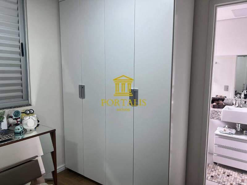 Apartamento, Serra, 2 Quartos, 2 Vagas, 2 Suítes