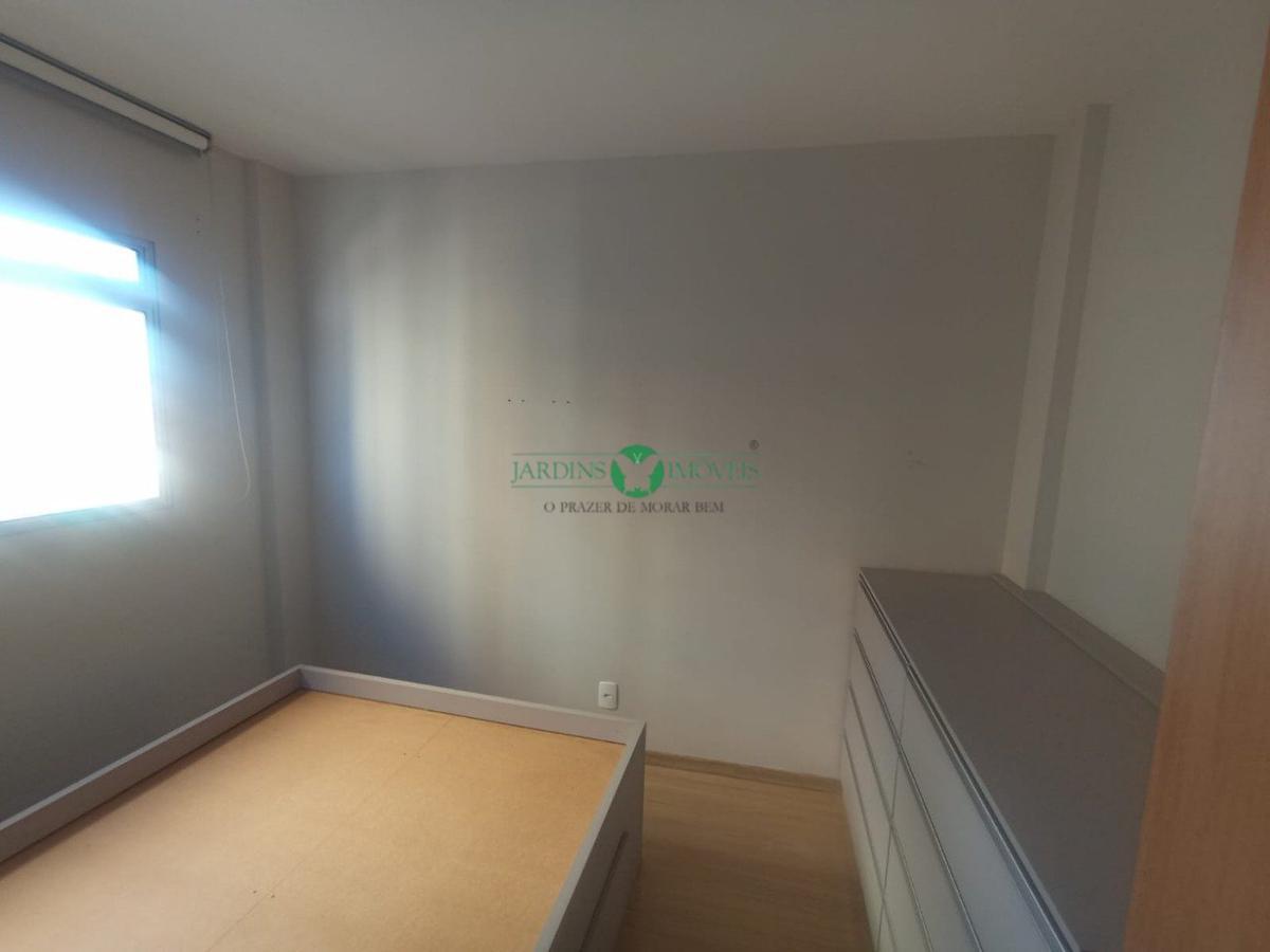 Apartamento, Santa Cruz, 2 Quartos, 1 Vaga