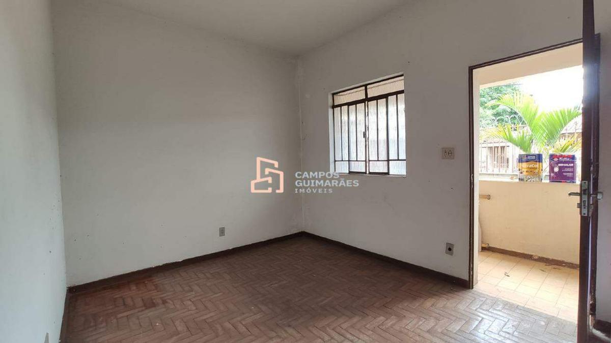 Casa, Coqueiros, 6 Quartos, 2 Vagas, 2 Suítes