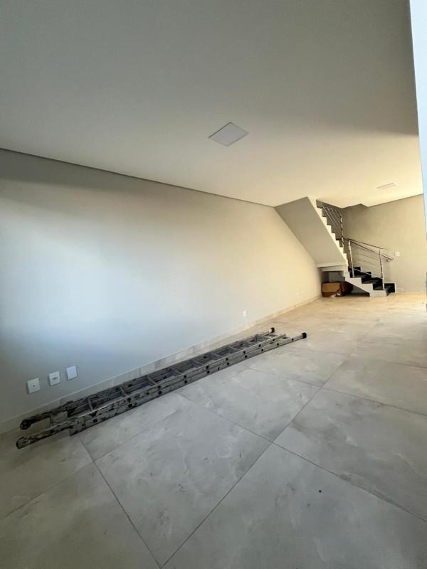 Casa, Monte Verde, 3 Quartos, 2 Vagas, 1 Suíte